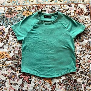 Under armor activewear  cutout back crop tee